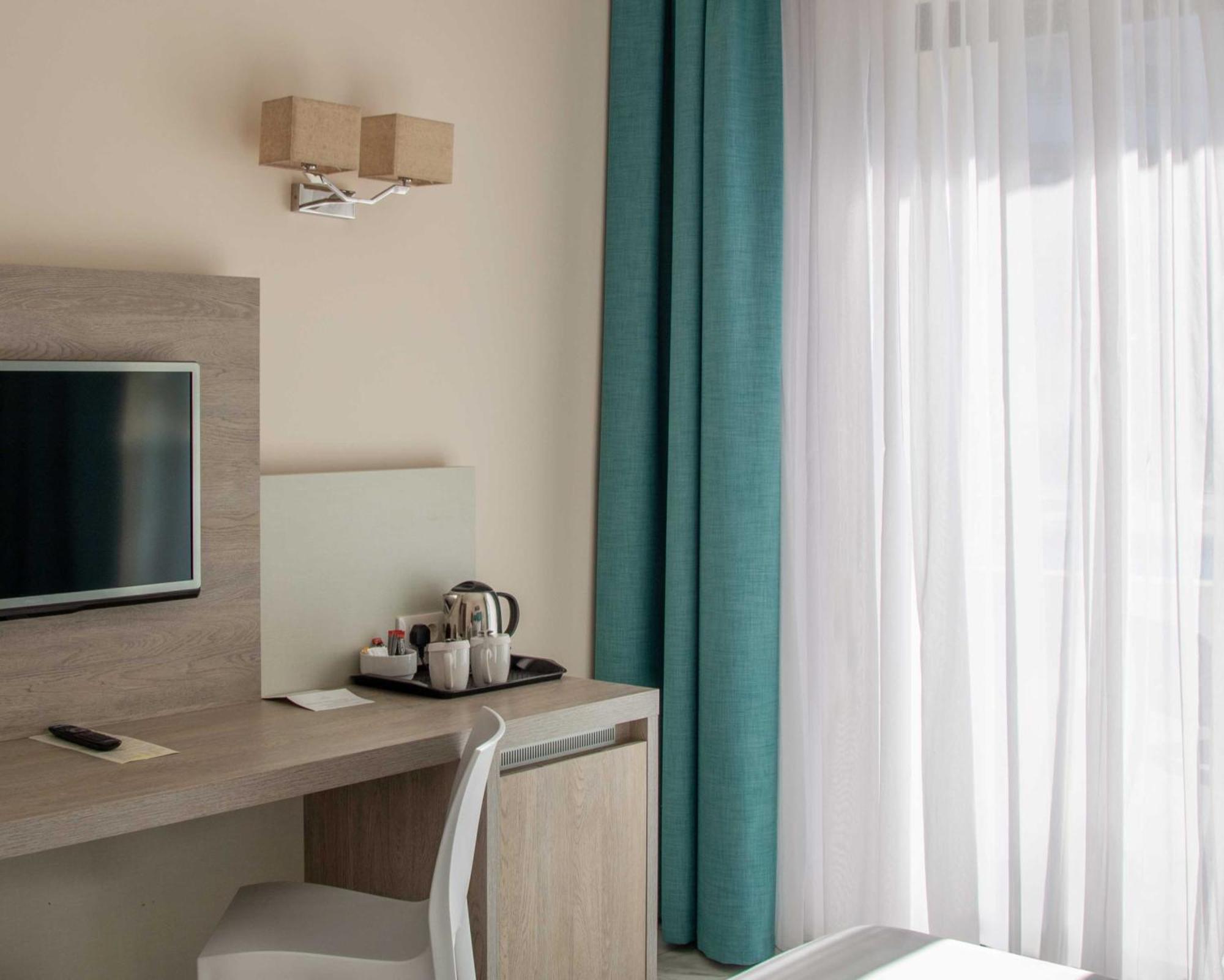 Riviera Spa Resort - Adults Only Mellieha Exterior photo