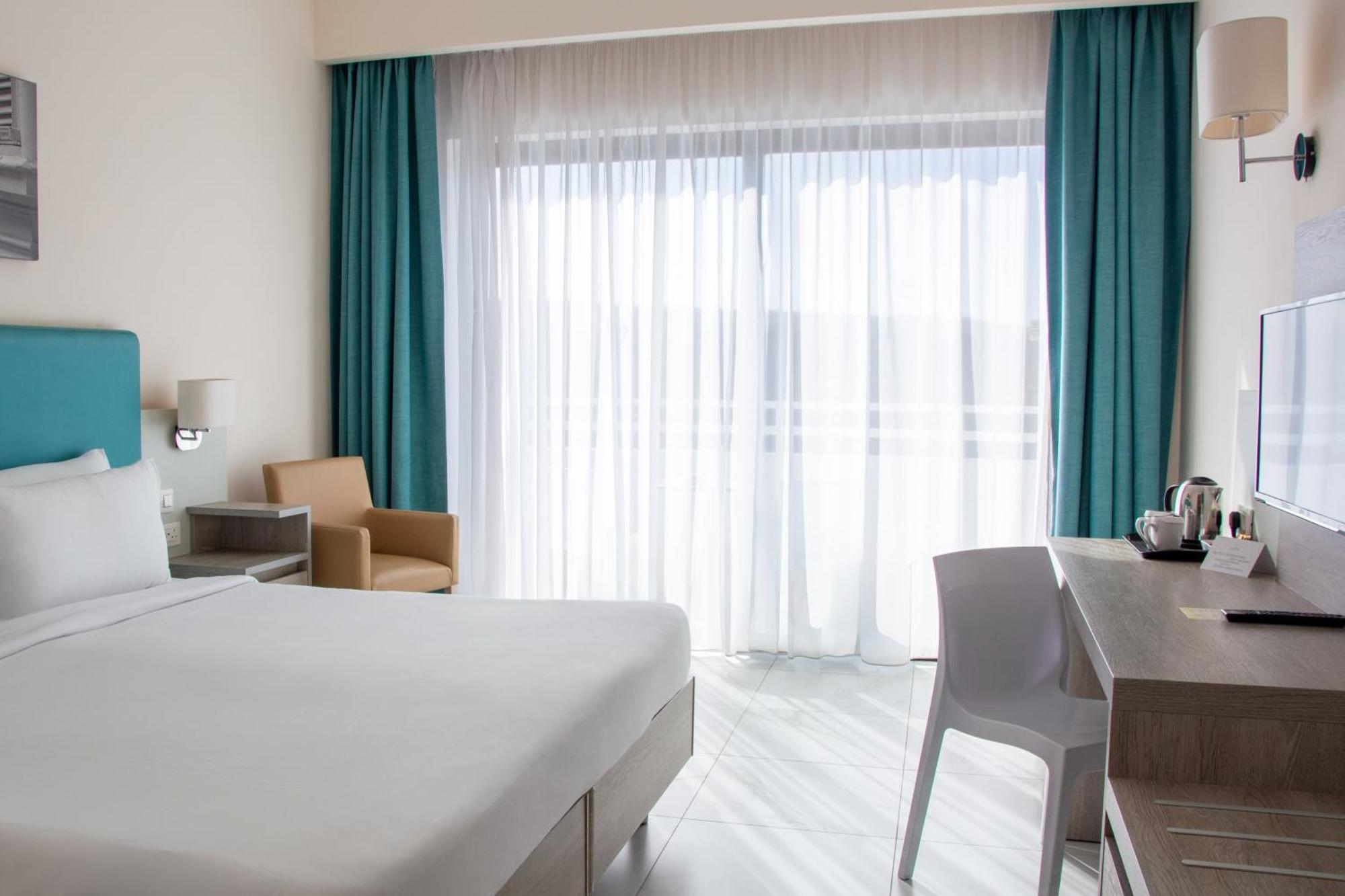 Riviera Spa Resort - Adults Only Mellieha Exterior photo